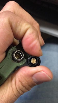 kaufen SS-Körper-gleichwertiges Kabel-Verbindungsstück 102 103 Verbindungsstück 7 Pin Fischer mit männlich-weiblichen Stiften on-line-Fertigung